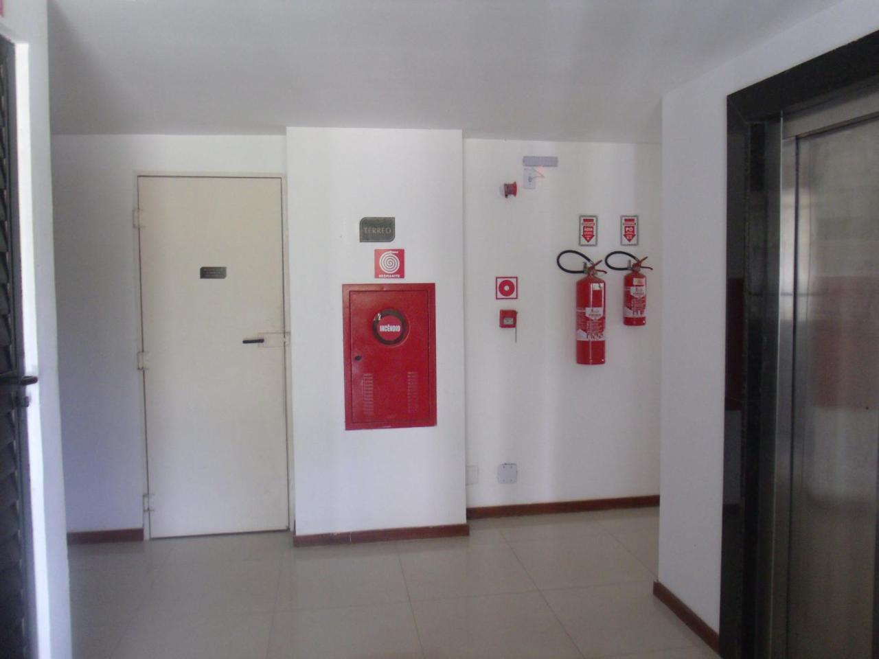 Apartamento 3/4 Completo Em Frente Ao Aeroporto ซัลวาดอร์ ภายนอก รูปภาพ